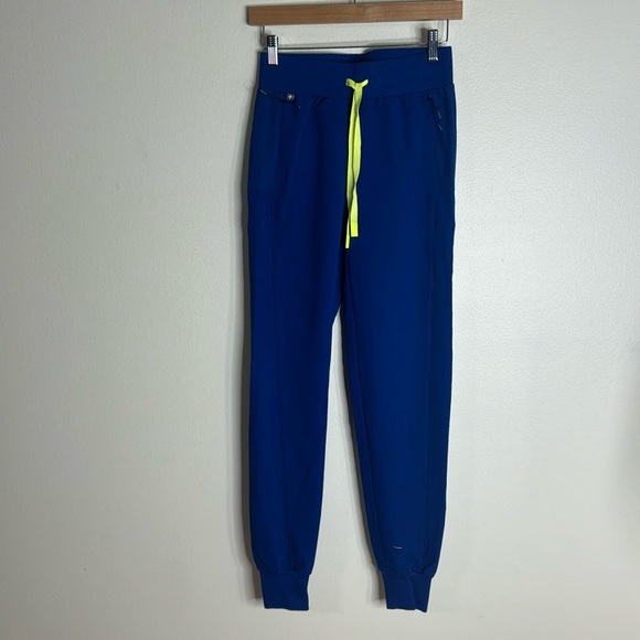 Figs ladies Boston slim tall jogger scrub pants in XXS tall - Picture 1 of 10